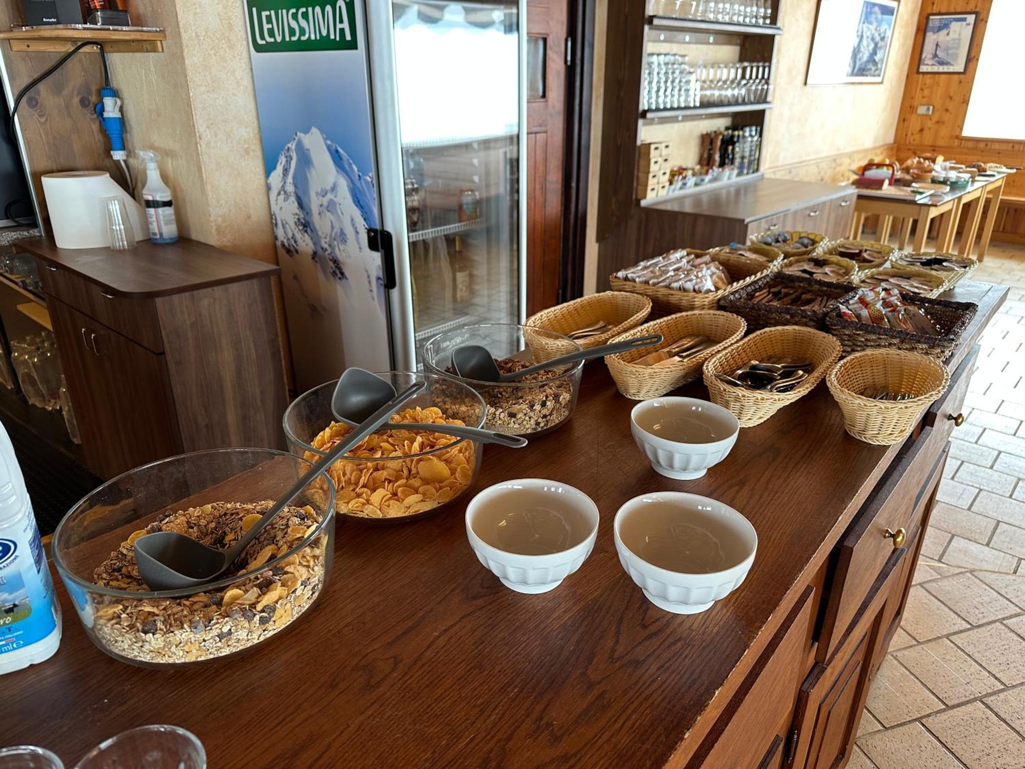 Albergo Ristoro Sitten - 2300 Mt Gressoney-La-Trinite Ngoại thất bức ảnh